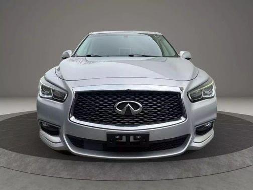 2016 INFINITI QX60 Base