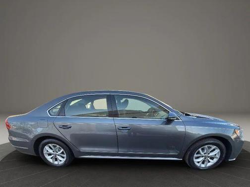 2016 Volkswagen Passat 1.8T S