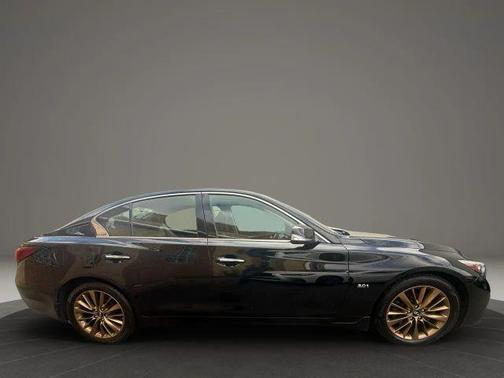 2018 INFINITI Q50 3.0t LUXE