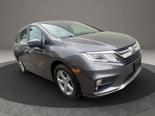 Gray 2018 Honda Odyssey EX-L