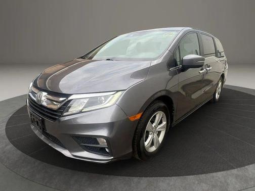 Gray 2018 Honda Odyssey EX-L