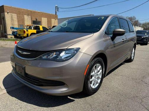 2017 Chrysler Pacifica Touring