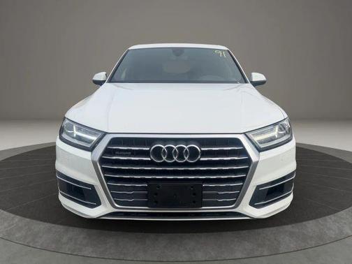 2019 Audi Q7 55 Premium