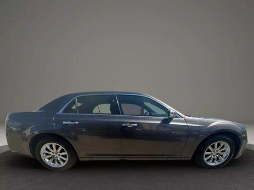 2014 Chrysler 300C Base