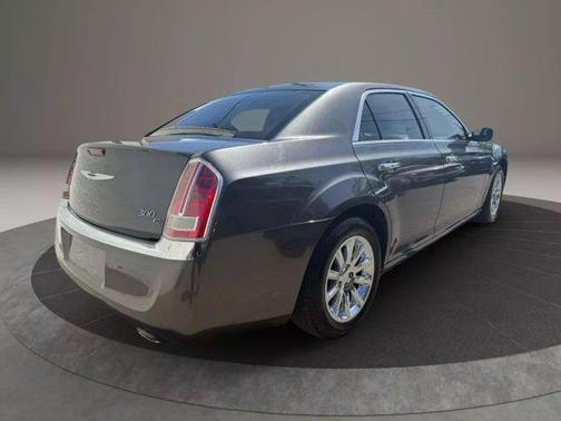 2014 Chrysler 300C Base