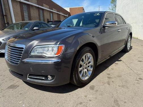 2014 Chrysler 300C Base