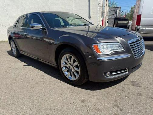 2014 Chrysler 300C Base
