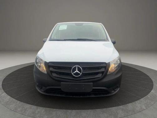 2020 Mercedes-Benz Metris Base