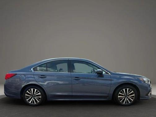 2018 Subaru Legacy 2.5i Premium