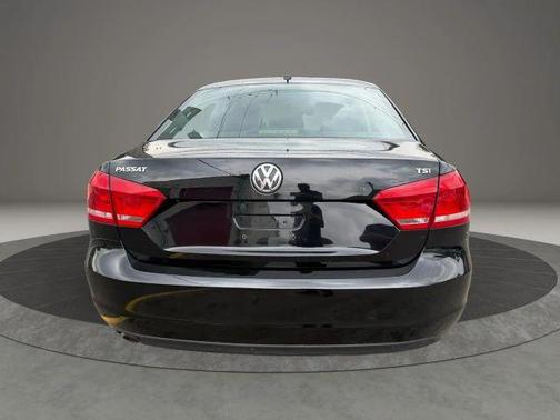 2015 Volkswagen Passat 1.8T S