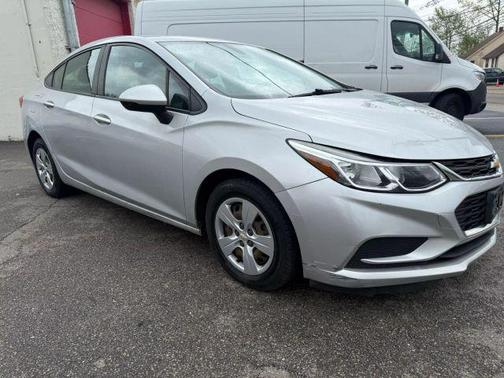 2016 Chevrolet Cruze LS Automatic