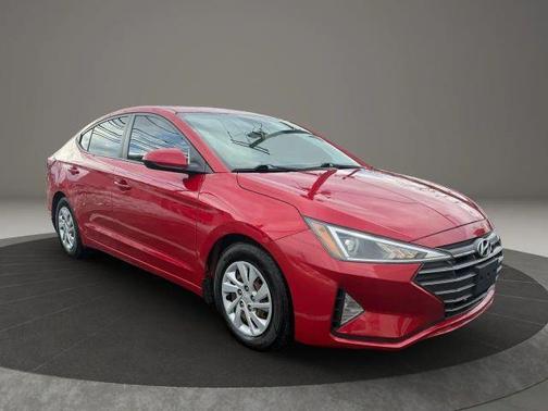 2020 Hyundai ELANTRA SE