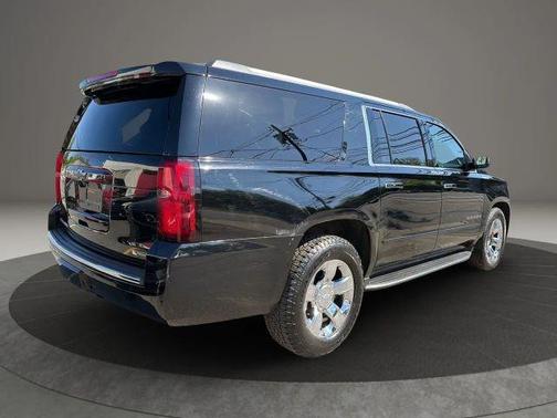 Black 2018 Chevrolet Suburban Premier