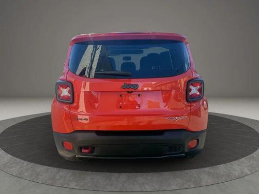 2016 Jeep Renegade Trailhawk