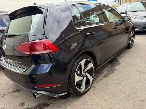 2020 Volkswagen Golf GTI 2.0T SE