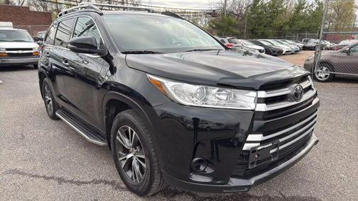 2018 Toyota Highlander LE