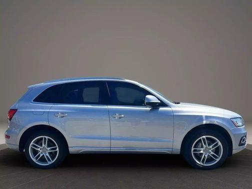 2017 Audi Q5 2.0T Premium Plus