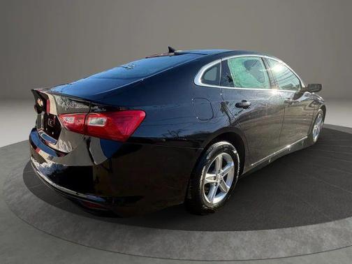2022 Chevrolet Malibu 1LS