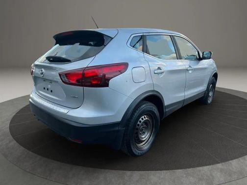 2017 Nissan Rogue Sport S