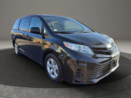 2020 Toyota Sienna L
