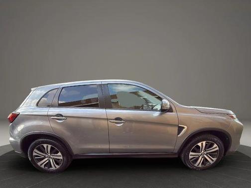 2020 Mitsubishi Outlander Sport SE