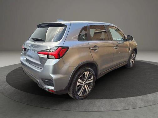 2020 Mitsubishi Outlander Sport SE