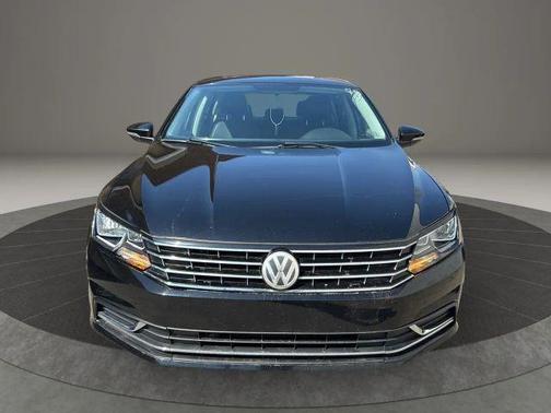Black 2016 Volkswagen Passat 1.8T SE