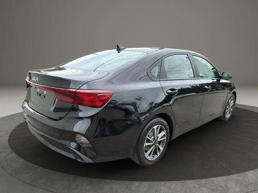 Black 2023 Kia Forte LXS