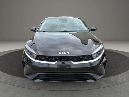 Black 2023 Kia Forte LXS