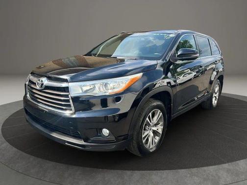 2016 Toyota Highlander LE