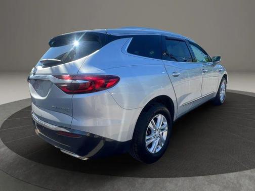 Silver 2018 Buick Enclave Essence