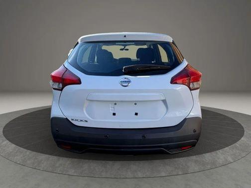 2020 Nissan Kicks S