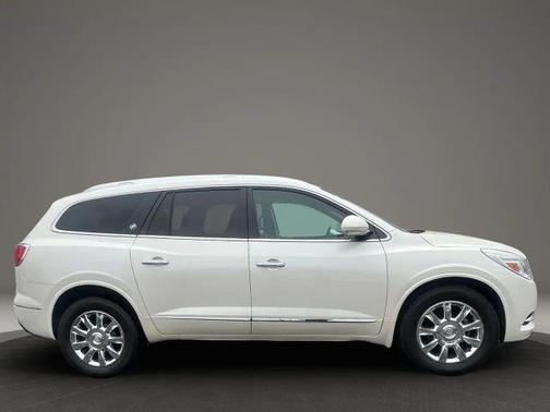 White 2015 Buick Enclave Leather
