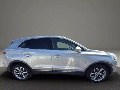 2017 Lincoln MKC Select