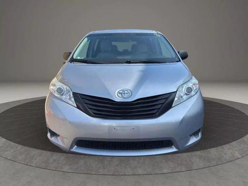 2017 Toyota Sienna L