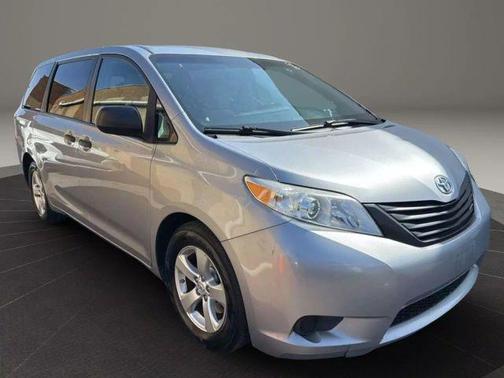 2017 Toyota Sienna L