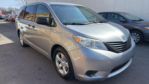 2017 Toyota Sienna L
