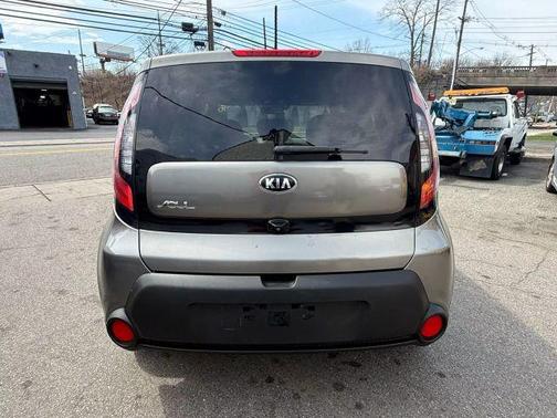 2015 Kia Soul +