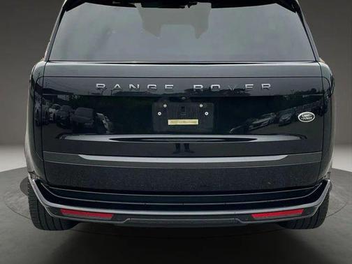 2023 Land Rover Range Rover Autobiography