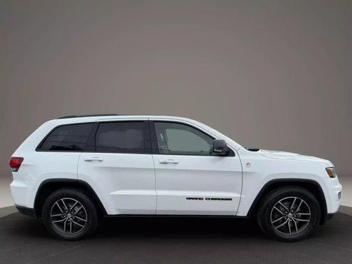 2017 Jeep Grand Cherokee Trailhawk