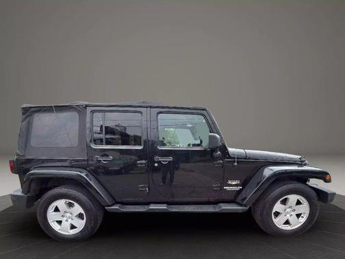 2012 Jeep Wrangler Unlimited Sahara