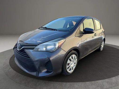 2015 Toyota Yaris SE