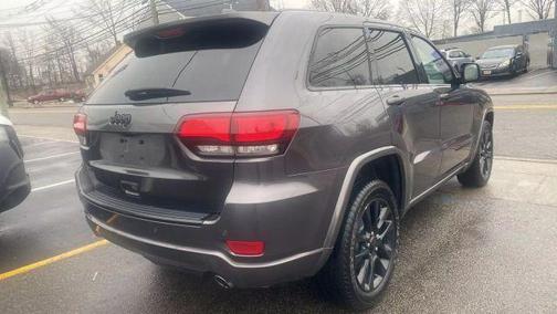 2017 Jeep Grand Cherokee Laredo