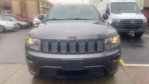 2017 Jeep Grand Cherokee Laredo