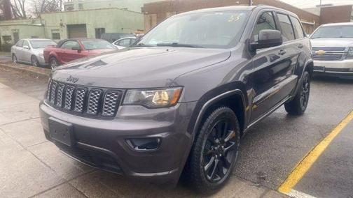 2017 Jeep Grand Cherokee Laredo