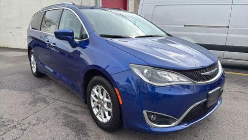 2020 Chrysler Pacifica Touring