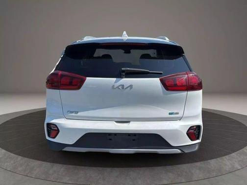 2022 Kia Niro LXS