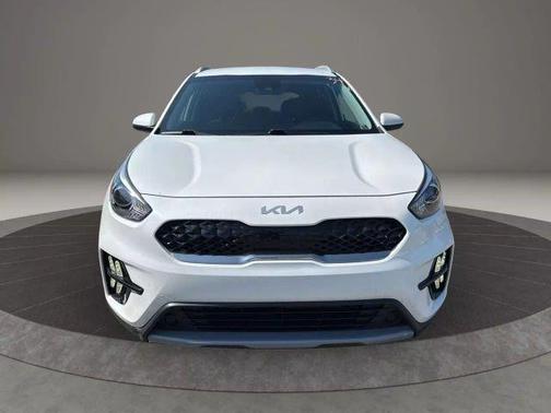 2022 Kia Niro LXS