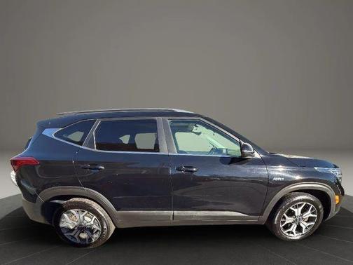 2021 Kia Seltos EX