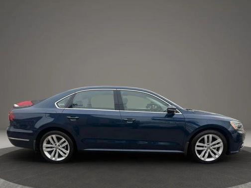 2018 Volkswagen Passat 2.0T SE
